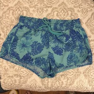 Aerie American Eagle tropical floral beach drawstring shorts size Medium EUC